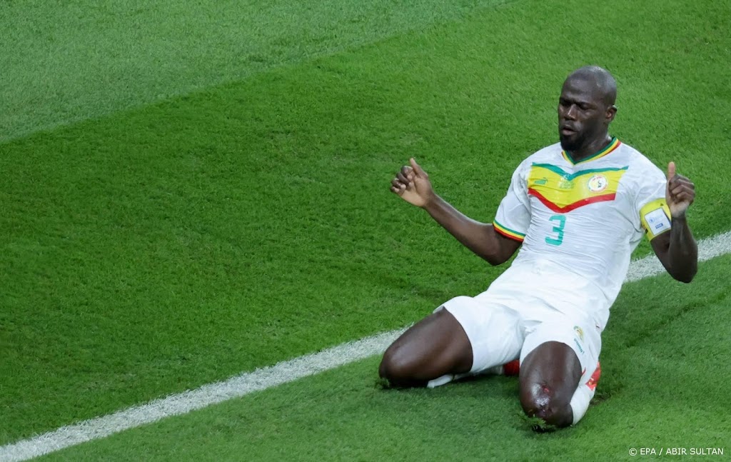Koulibaly draagt WK-succes van Senegal op aan overleden Diop
