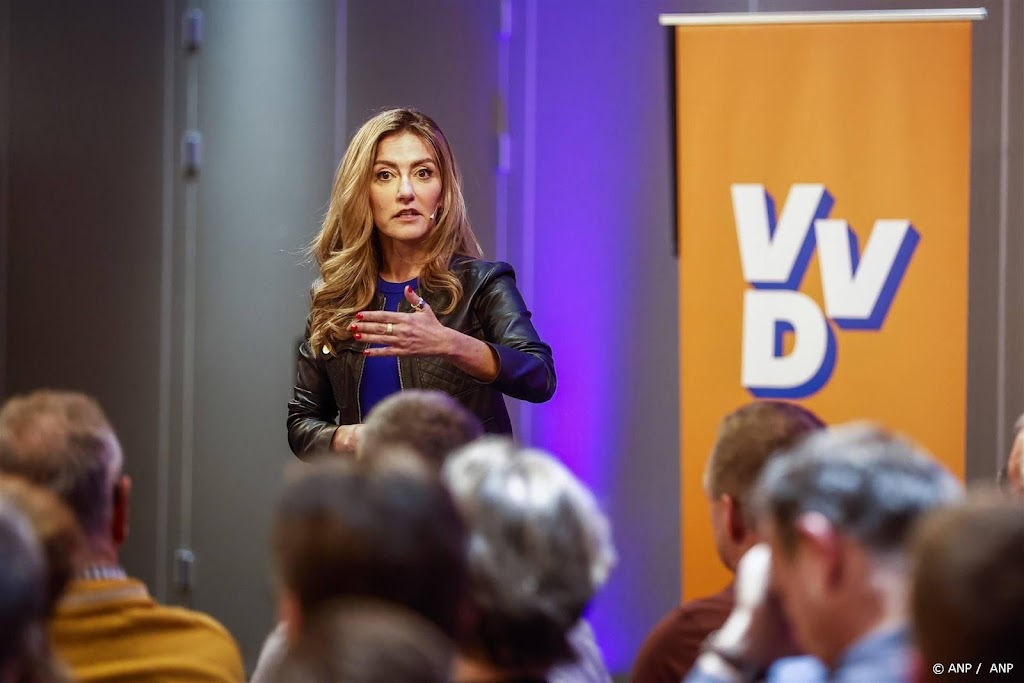 VVD'ers op bijeenkomst willen vooral dat partij wel meeregeert 