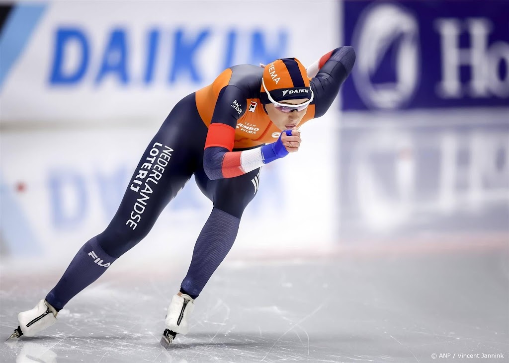 Leerdam verovert bij wereldbeker zilver op 500 meter 