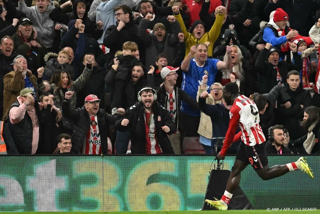Invaller Brobbey kopt Sunderland uit hoekschop langs Bournemouth