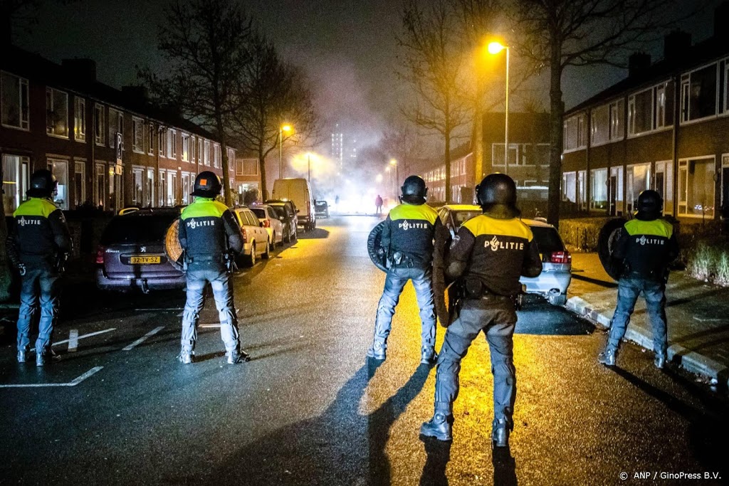 Bruls: intrekken verloven jaarwisseling 'niet letterlijk' bedoeld