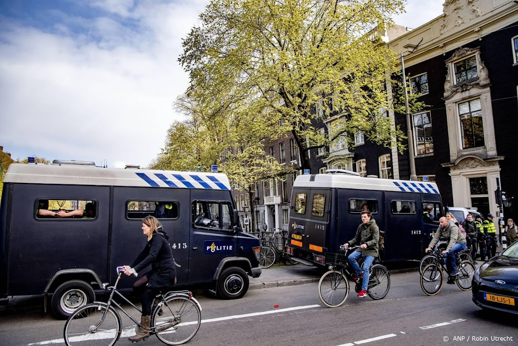 ME staakt zondag bij demonstratie Amsterdam