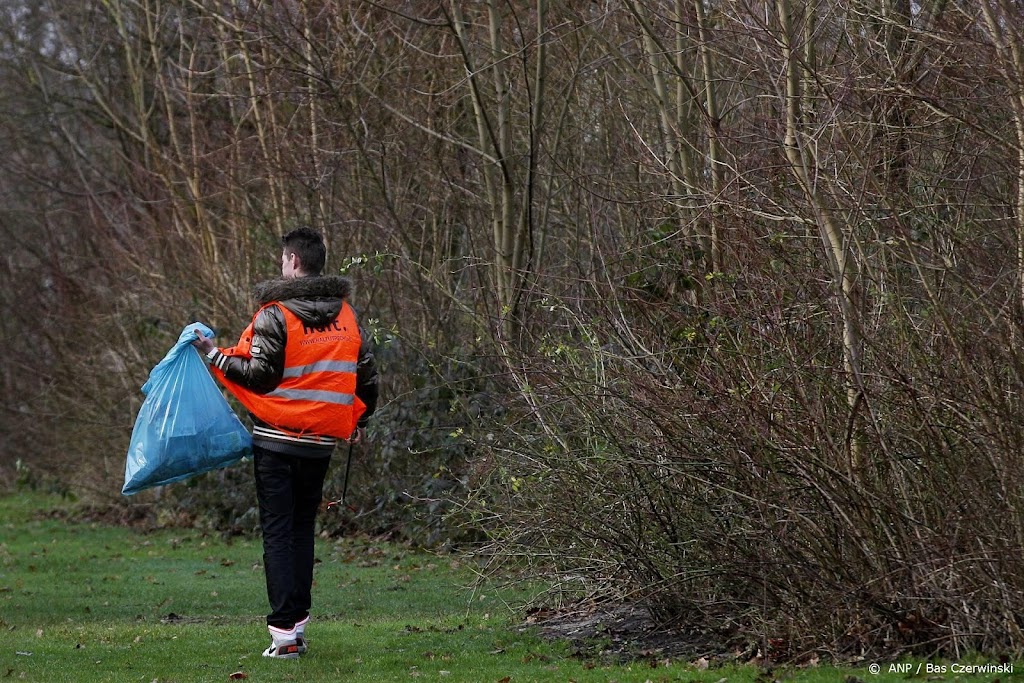 Vorig jaar helft minder jongeren naar Halt voor vuurwerkdelicten