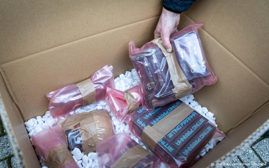 950 kilo vuurwerk in beslag genomen bij controle langs A12