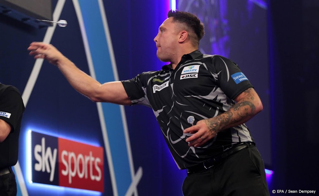 Darter Price met ruime zege naar kwartfinale WK