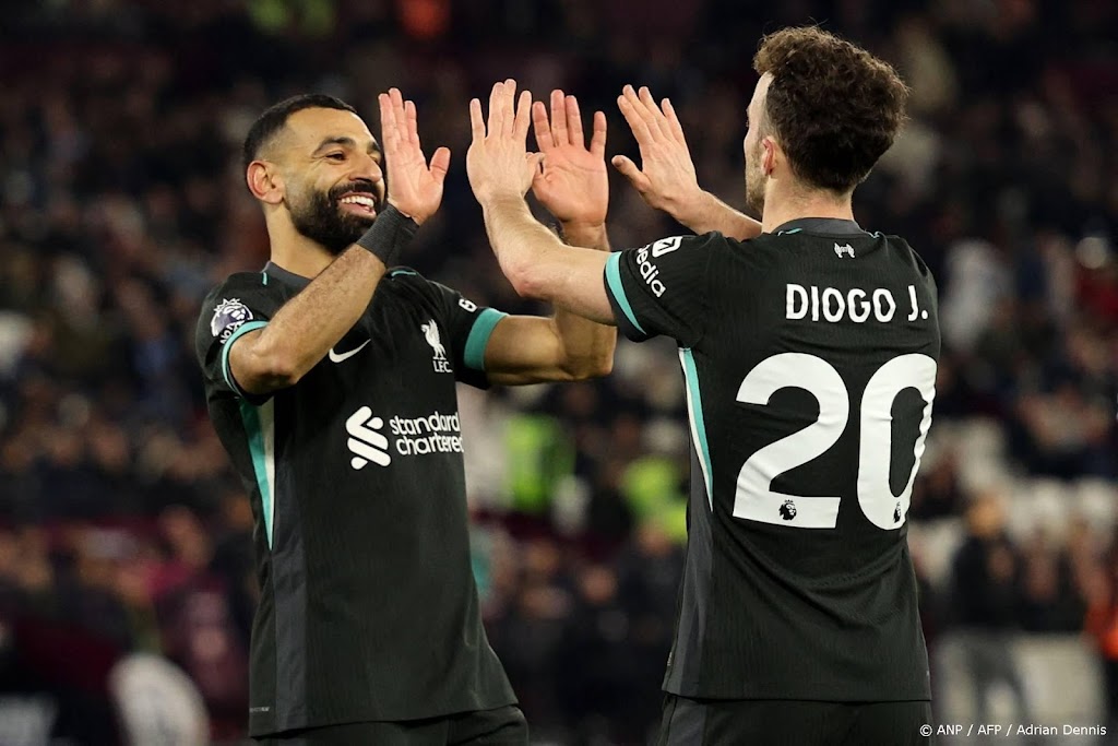 Slot en Liverpool sluiten jaar af met ruime zege bij West Ham