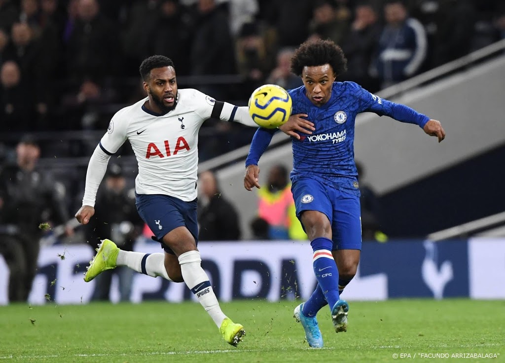Tottenham verhuurt verdediger Rose aan Newcastle
