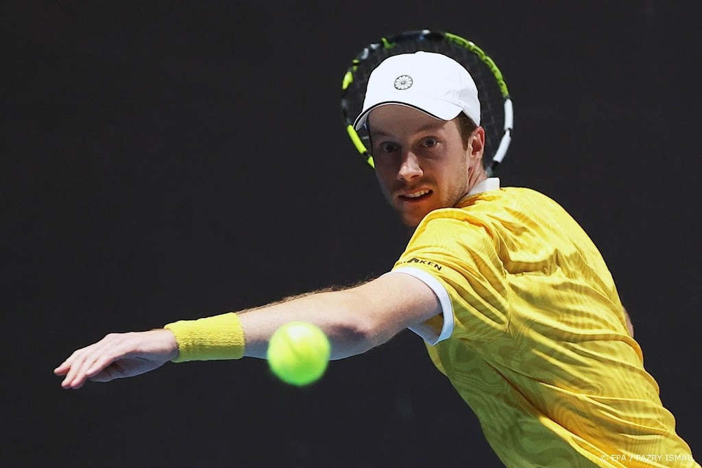 Van de Zandschulp traint na blessure mee bij Oranje voor Daviscup