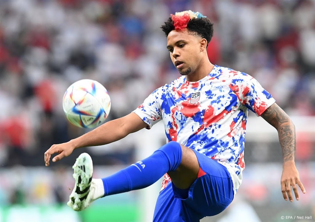 Leeds United huurt Amerikaan McKennie van Juventus 