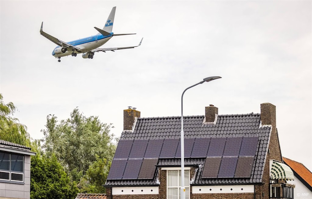 Geluidsnorm Schiphol naar WHO-richtlijn niet rendabel, meent Staat