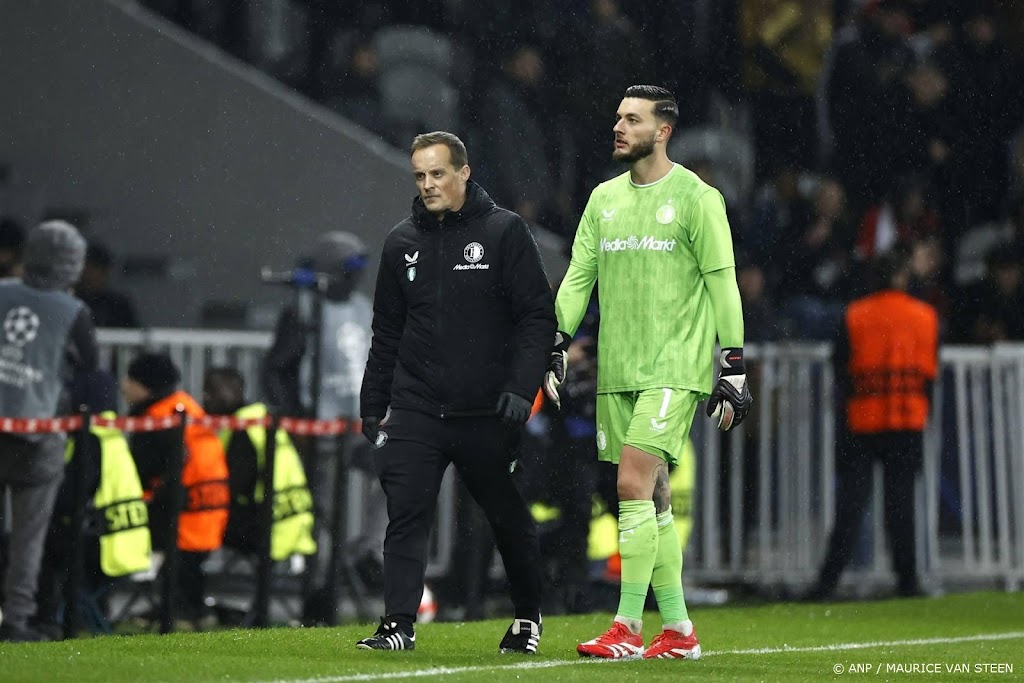 Feyenoord slikt zes treffers en ziet sleutelspelers uitvallen