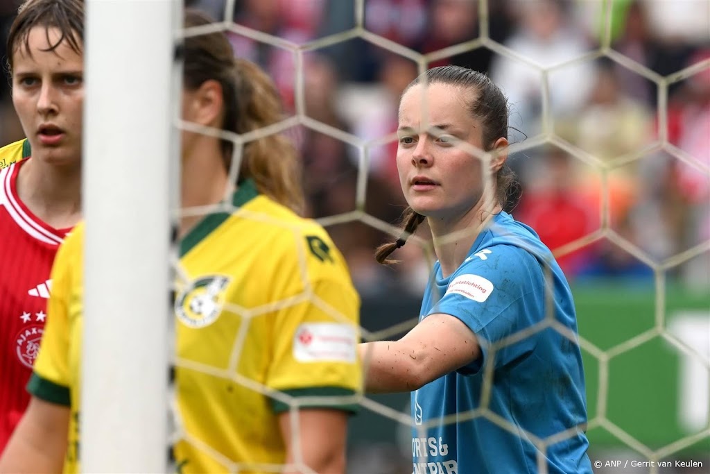 FC Twente neemt Belgische keepster Lemey over van Werder Bremen