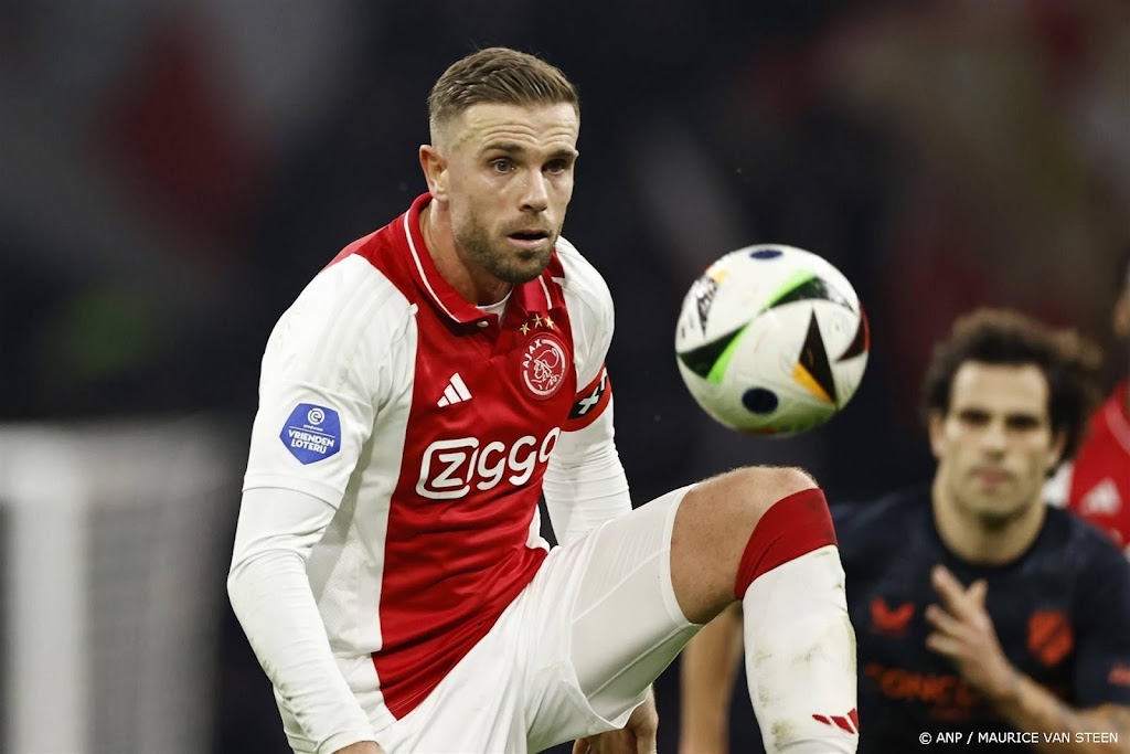 Ajax begint met Henderson aan thuisduel met Galatasaray