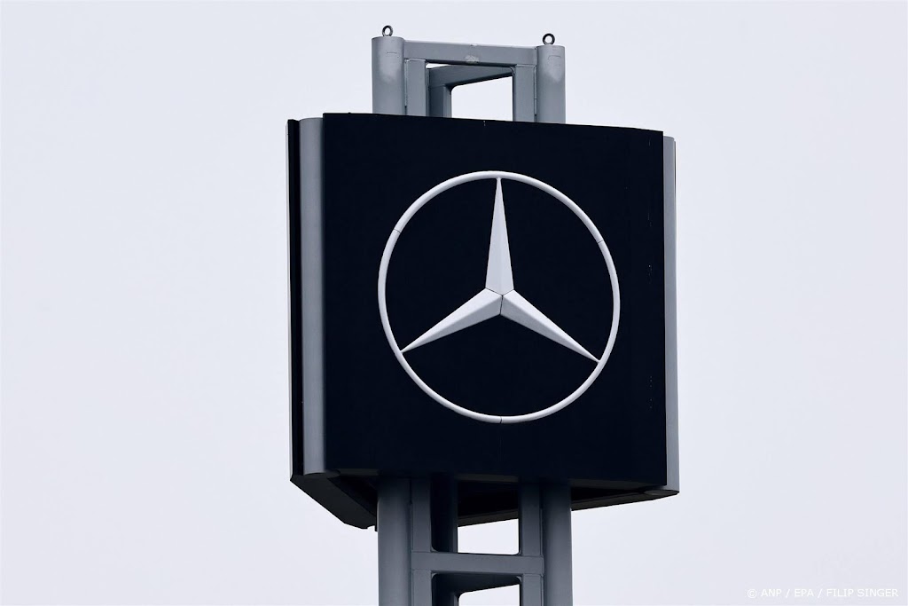 Bloomberg: Mercedes overweegt verkoop autoleasebedrijf Athlon