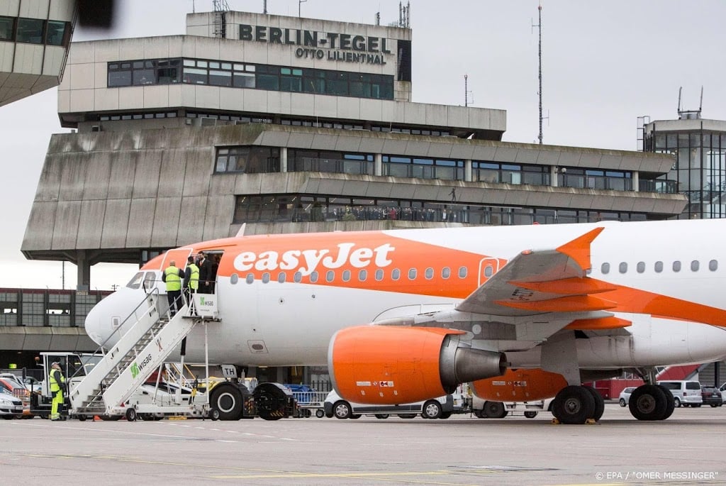 EasyJet staakt per direct alle vluchten