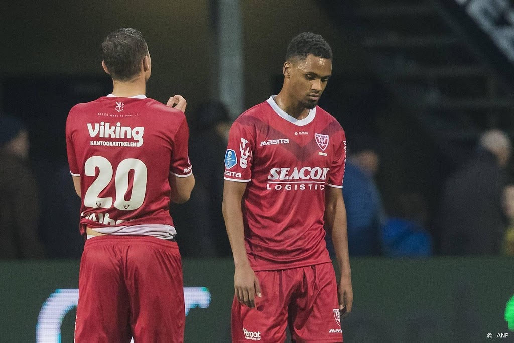 FC Utrecht verlengt contract verhuurde Joosten