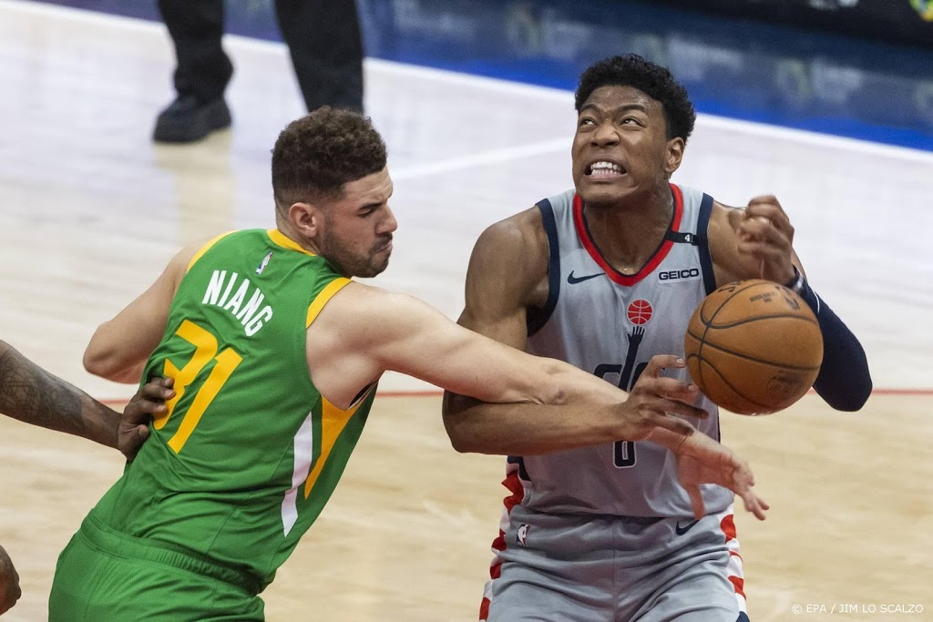 Twintigste thuiszege op rij basketballers Utah Jazz in NBA