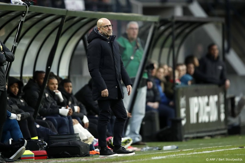 Bosz noemt PSV na nederlaag bij NEC 'bijna arrogant'
