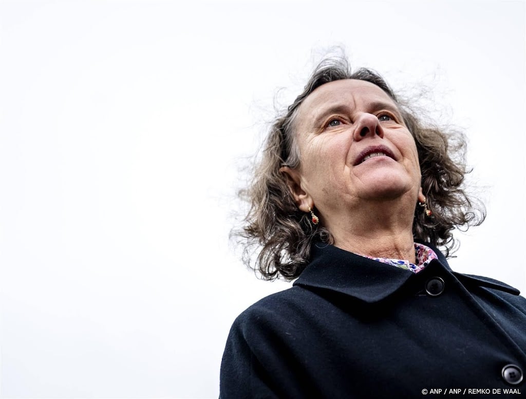 Faber weigert te tekenen voor onderscheiding vluchtelingenwerkers