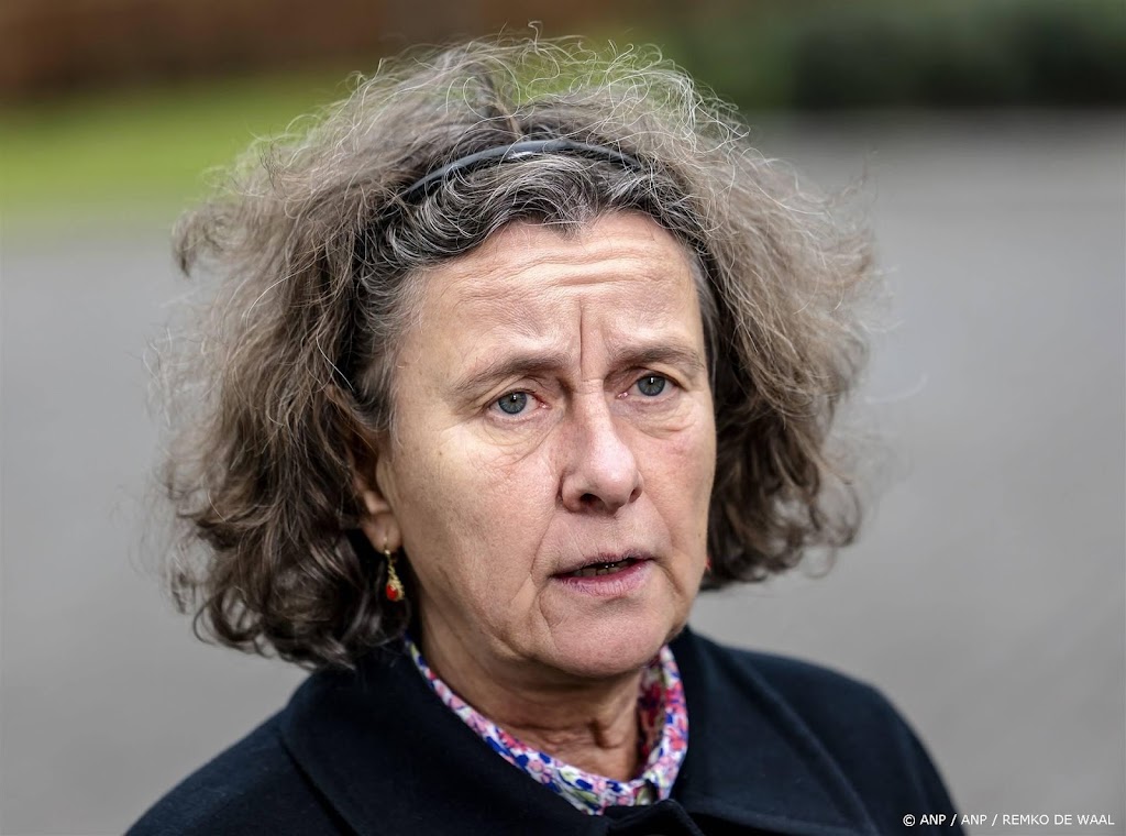 Woede in Kamer omdat Faber weigert te tekenen voor lintjes