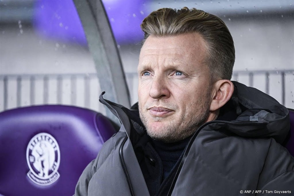 Kuijt al na één duel in play-offs gedegradeerd met Beerschot