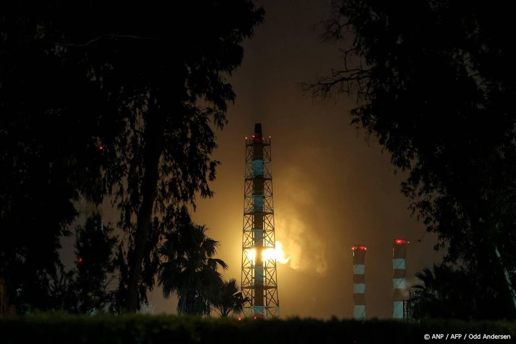 Brand bij Israëlische Bazan-raffinaderij na aanval