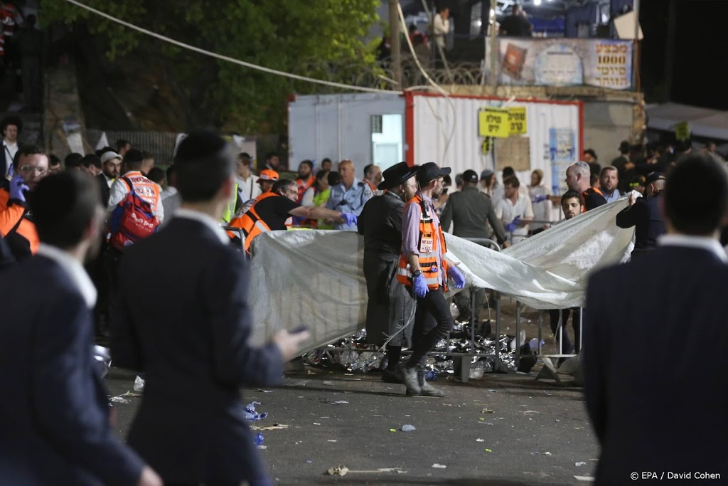 Netanyahu kondigt dag van nationale rouw af na ramp Noord-Israël