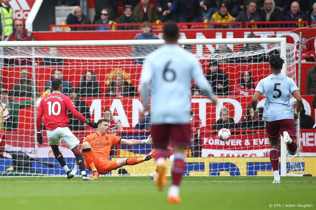 Manchester United wint van Aston Villa en nadert Champions League