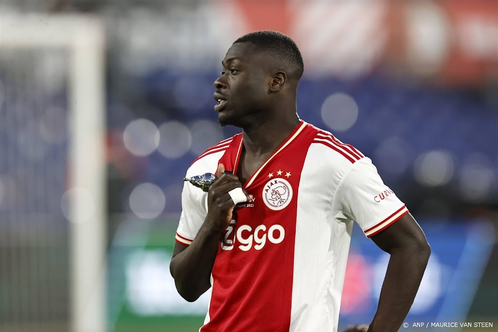 Ajacied Brobbey baalt van verloren bekerfinale 
