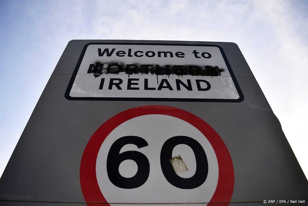 Ierland stuurt extra agenten naar grensgebied met Noord-Ierland
