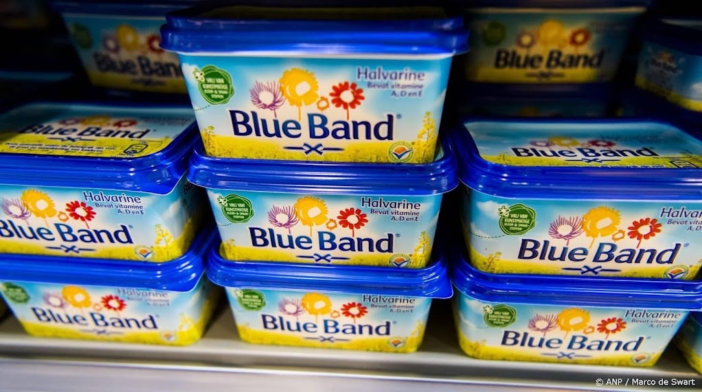 FT: investeerder KKR verkent verkoop maker Becel en Blue Band