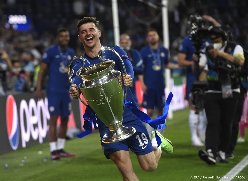Engelsman Mount via Vitesse naar 'beste team ter wereld'