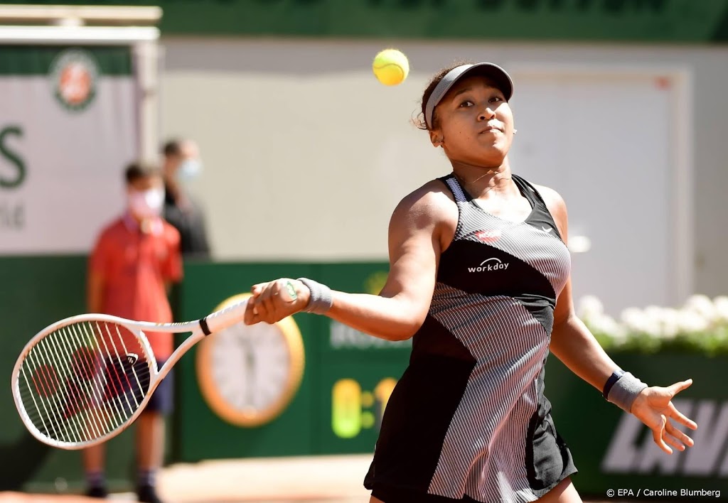 Veelbesproken Osaka begint op Roland Garros met zege in twee sets