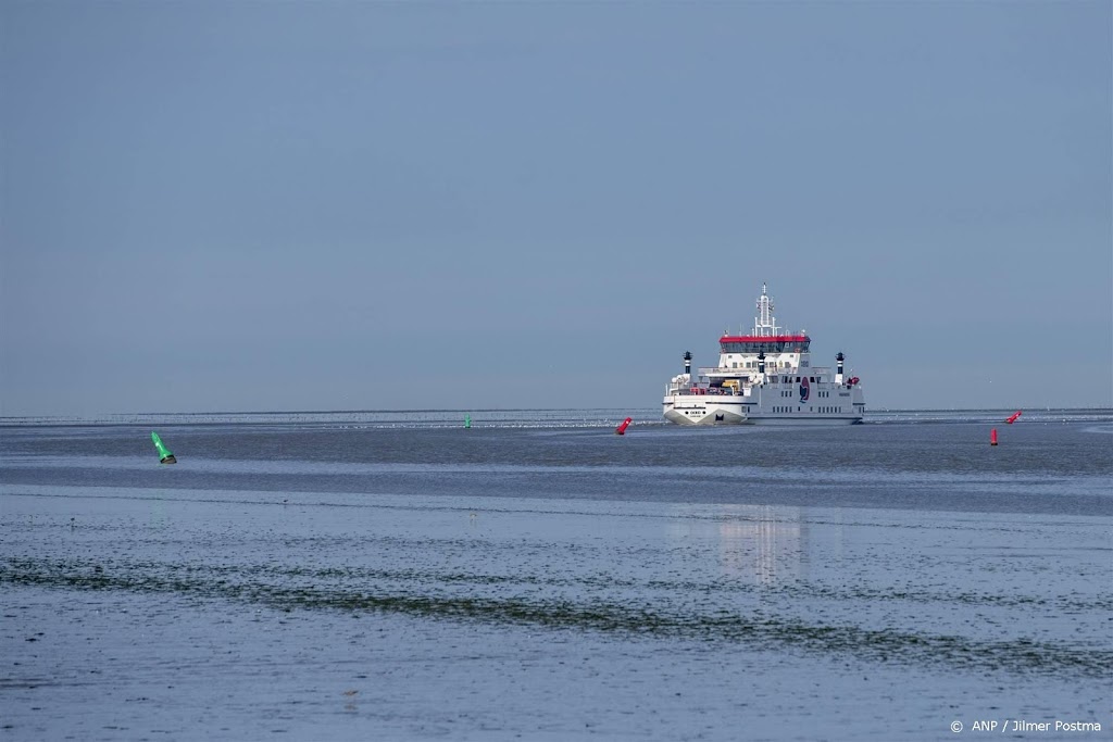 Veerdienst naar Ameland hervat na storing