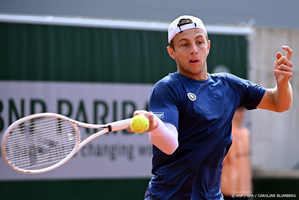 Griekspoor bereikt voor het eerst derde ronde Roland Garros