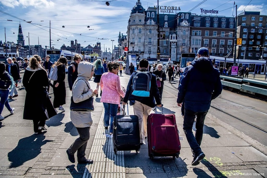 Groei toeristische overnachtingen in Amsterdam vlakt af