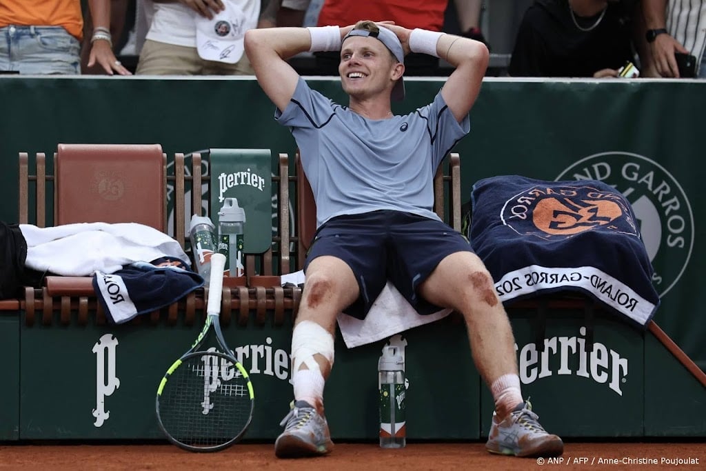 De Jong zondagmiddag op hoofdbaan Roland Garros tegen Zverev