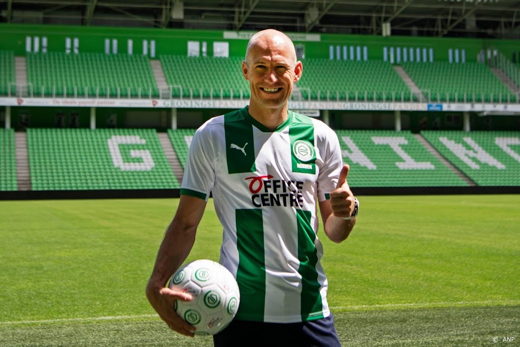 Levchenko wil seizoenkaart Groningen terug voor Robben
