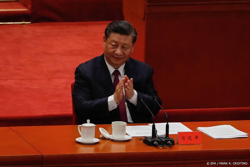 Xi in Hongkong voor viering 25 jaar machtsoverdracht aan China