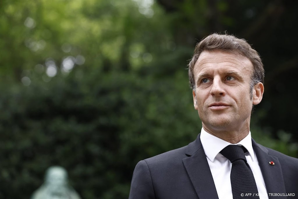 Franse regering overweegt noodtoestand na hevige onlusten