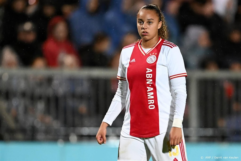 Vrouwen Ajax in Champions League tegen FC Dinamo of Agarista CSF