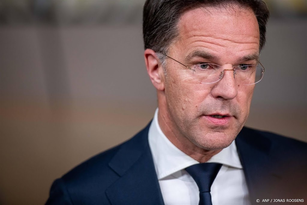 Rutte ingenomen met aanblijven Stoltenberg