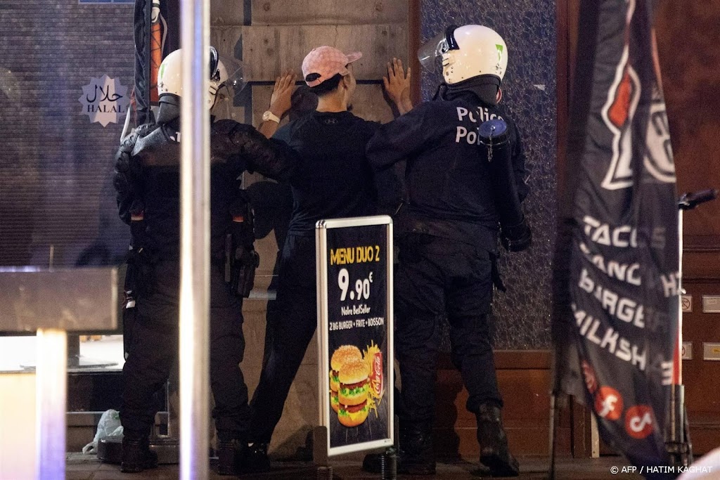 Tientallen arrestaties in Brussel om rellen na dood Franse tiener