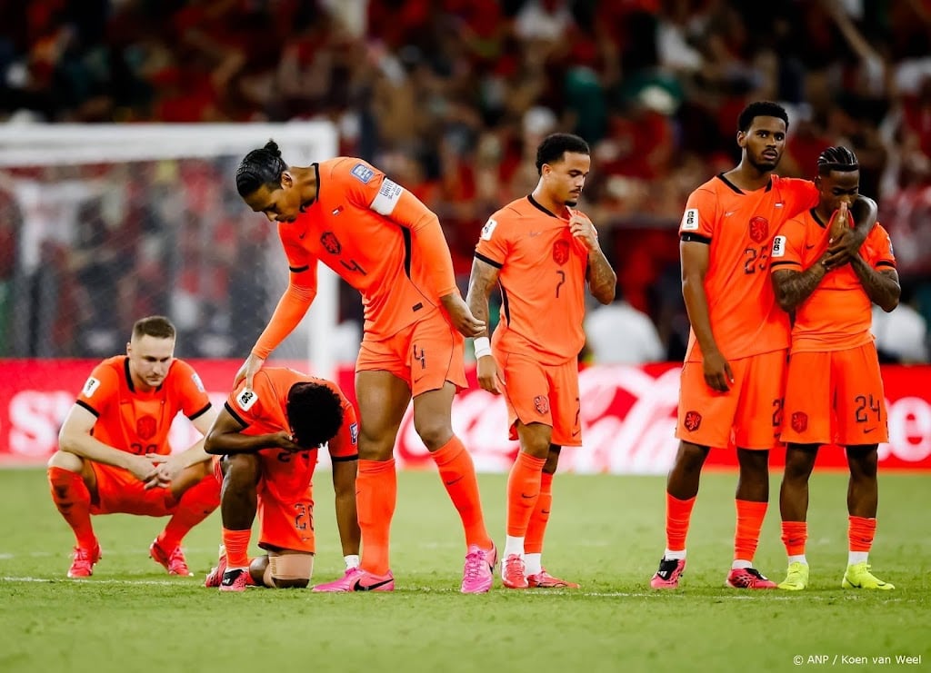 Oranje verliest van Marokko en verlaat WK weer na strafschoppen  