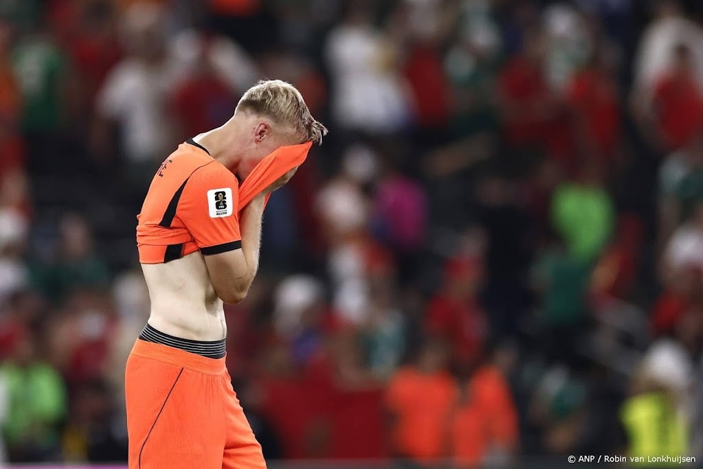 Van Hecke 'helemaal leeg' na late tegentreffer en uitschakeling