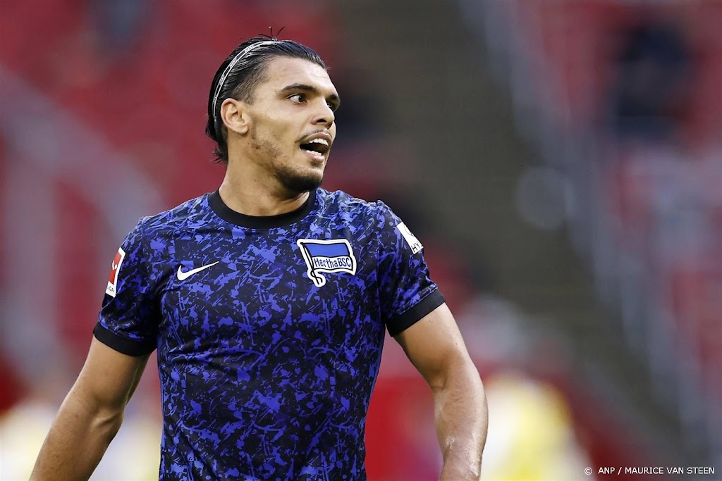 Verdediger Rekik van Sevilla naar Al Jazira