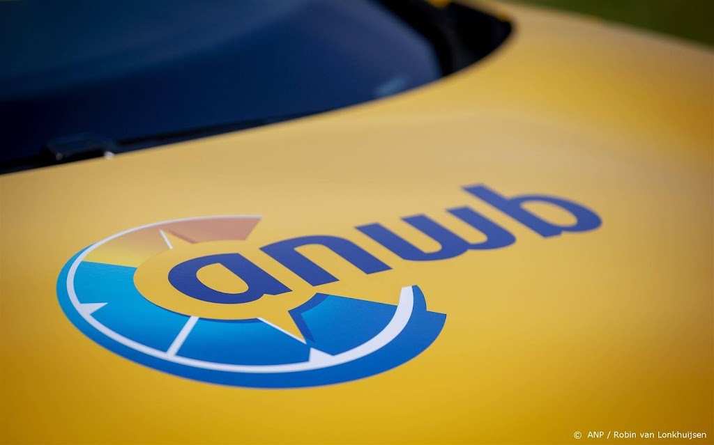 ANWB begonnen met noodreparaties auto's bij Gardameer