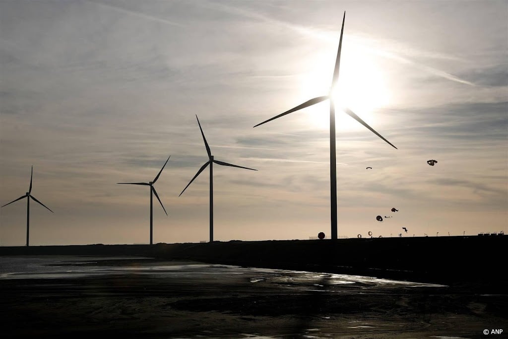 Denktank: zon en wind passeren fossiel in stroomproductie EU