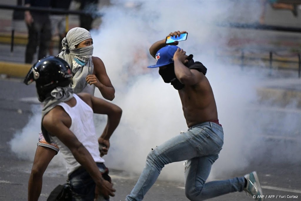 Doden en gewonden bij protesten na stembusgang in Venezuela