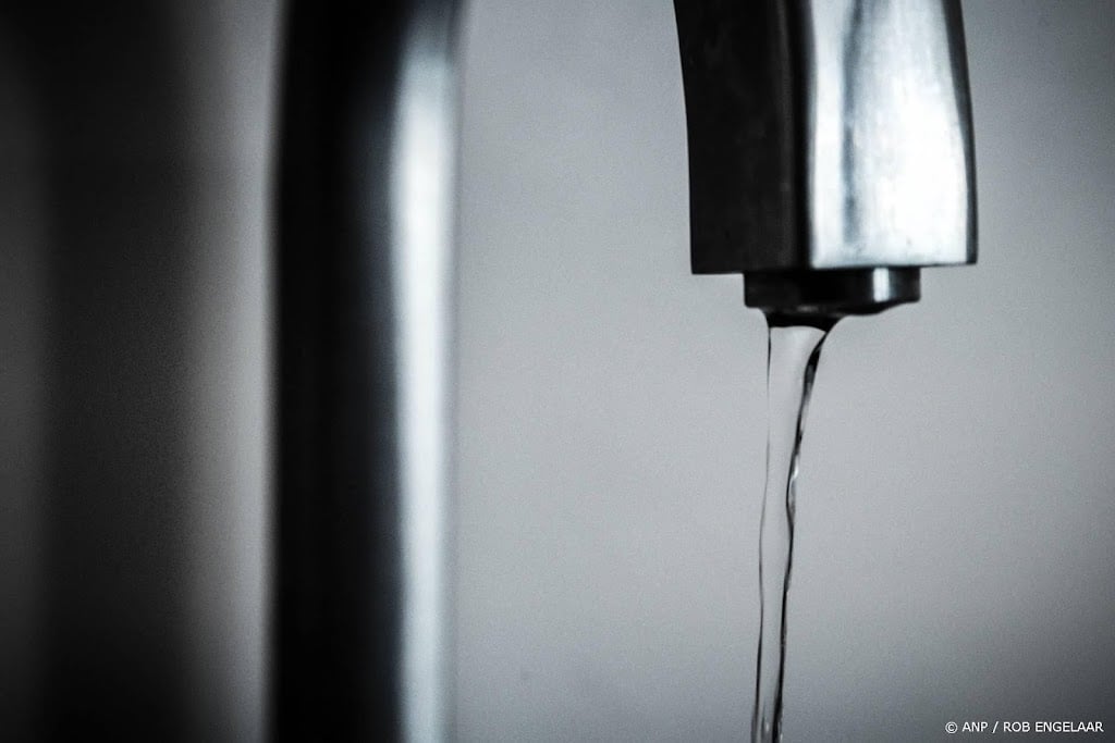 Weinig tot geen drinkwater in groot deel Friesland door storing
